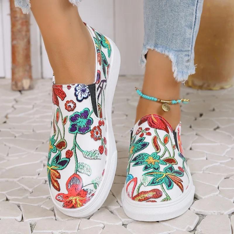Fashion 2024 High Quality Ladies Shoes Plus Size Women's Flats Fashion Printing Casual Flat Shoes New Round Toe Flat Low Heels Zapatos