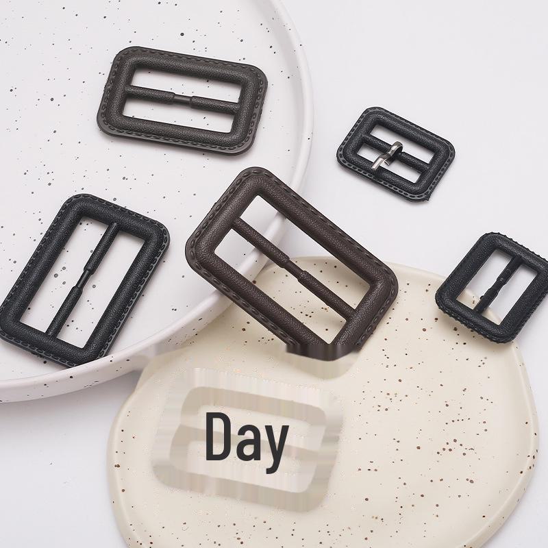 Japanese High-End Windbreaker with Rectangular Imitation Leather Buckle and Adjustable Backpack Strap