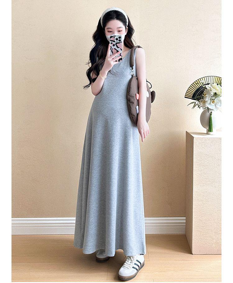 Summer 2026 Maternity Two-Piece: Stylish Vest and Long Skirt Set