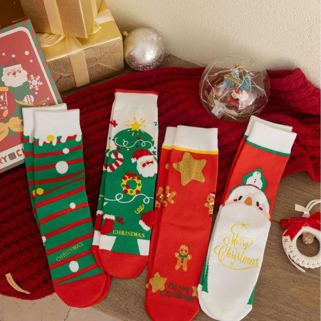 

Christmas Cartoon Winter Socks Gift Box: Thick, Cute, Men s & Women s Couple Socks One size