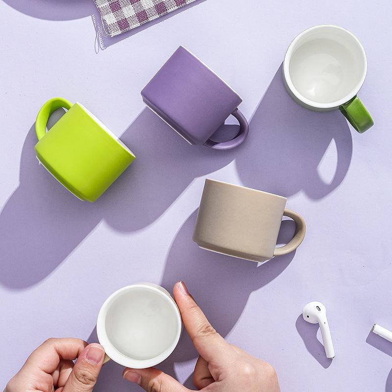 Elegancki Zestaw Ceramicznych Filiżanek do Kawy Pudełko Prezentowe na Urodziny Wesele Pamiątka Prezent