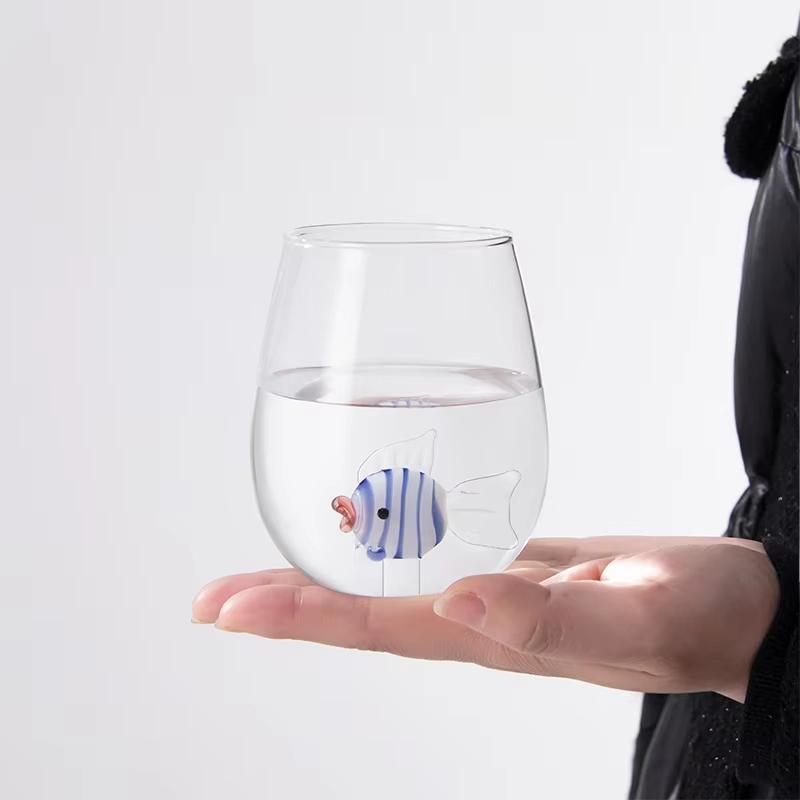 Süßer transparenter Borosilikatglasbecher Cartoon 3D-Tierdesign Haushalt Milchsaft-Wasserbecher für Kinder und Erwachsene