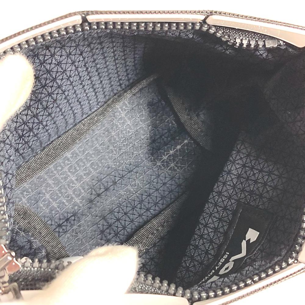 ISSEY MIYAKE Fringe Tassel BAOBAO Makeup Pouch Multi Cosmetics Pouch