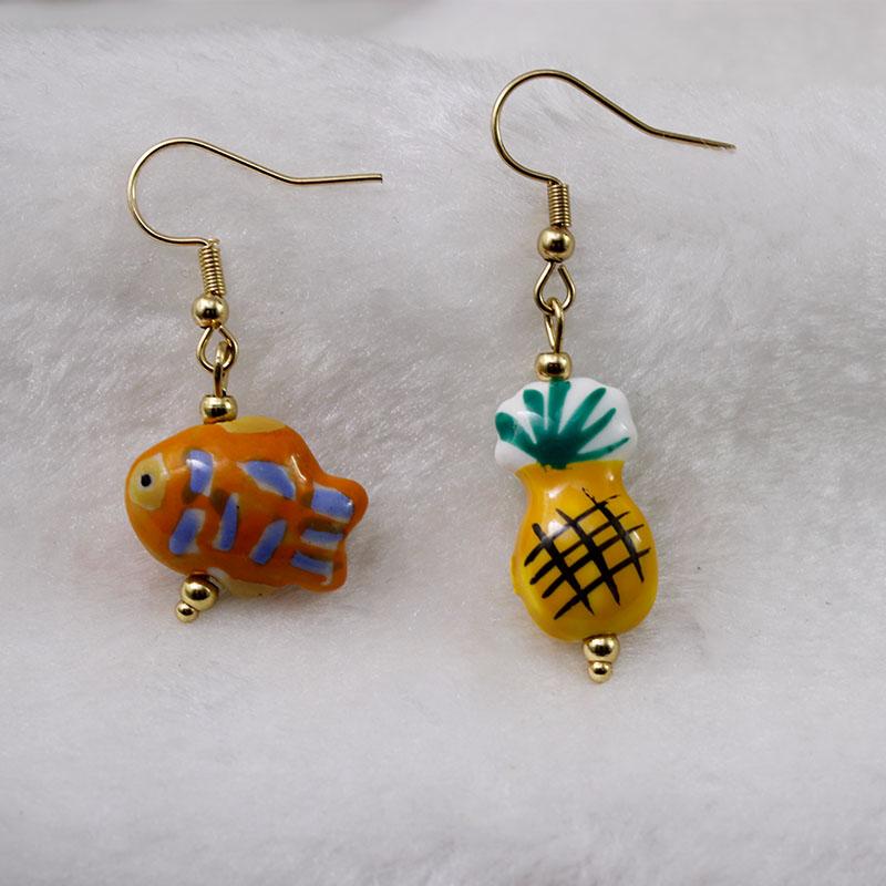 2Pcs Painted Handmade Ceramic Pendants Stainless Steel Eye Pin Tulip/Animal Charms for DIY Necklace Earrings Jewelry Accessories