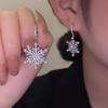 Exquisite Zircon Snowflake Earrings: High-End Autumn/Winter Fashion, Versatile Light Luxury Accessories