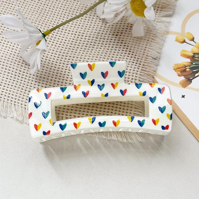 Uv-printed Square Hair Clips with A High-end Look. The Shark Clip Is Half-tied At The Back of The Head