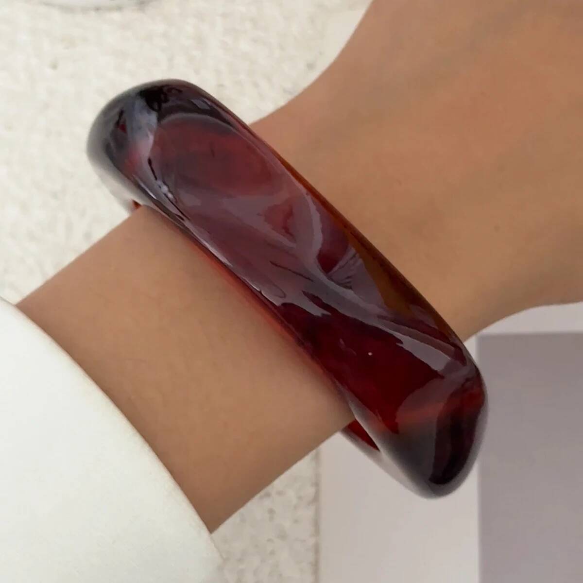 Salircon Винтажные Неправильные Акриловые Браслеты для Женщин K-pop Геометрические Массивные Широкие Браслеты Смола Заявление Парные Украшения Подарок