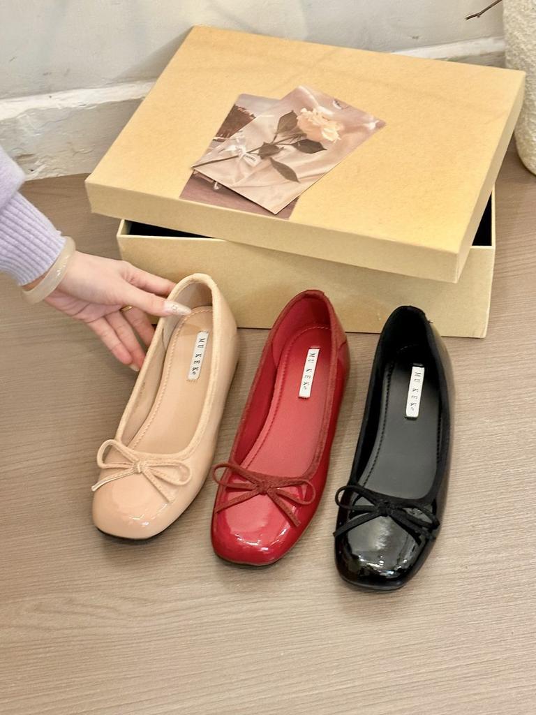 Milch will nacktes Pulver! Temperament Lackleder runder Kopf Schleife Erhöhung Einzelne Schuhe Damen 2025 Frühling neu dicksohlige Mary Jane Schuhe