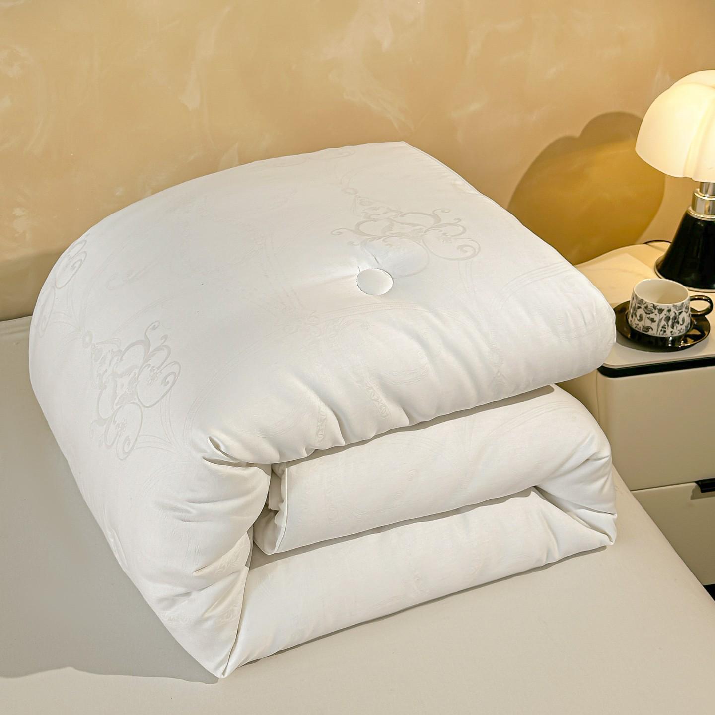 

Cozy Cotton Jacquard Soy Fiber Quilt - Thickened for Autumn/Winter 150x200cm 4 jin білий