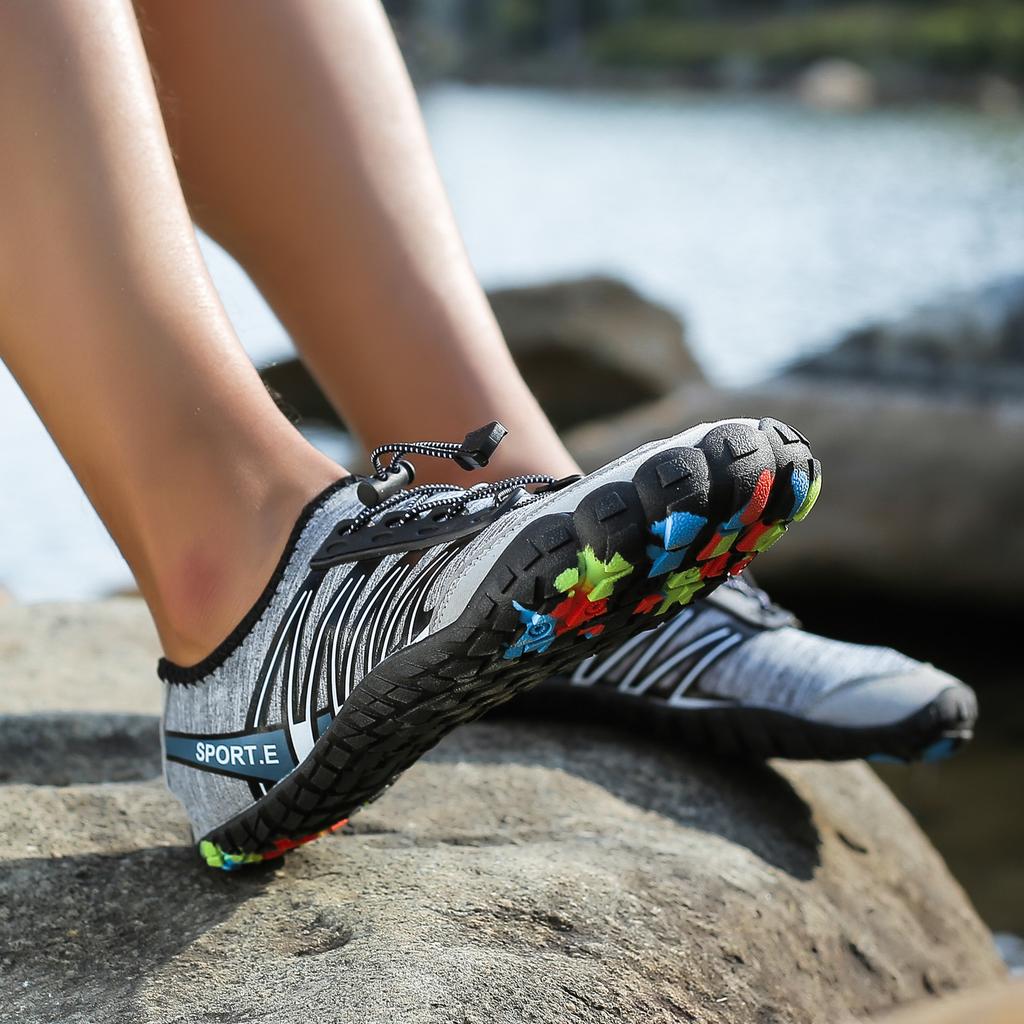 Five-finger creek shoes outdoor couple wading quick-drying swimming fishing beach sports diving shoes