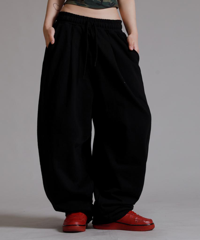 LIKE THE MOST Training Pintuck Balloon Wide Pants_Black