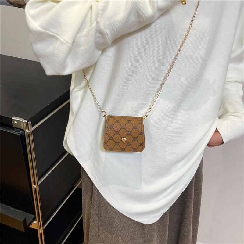 This Year's Popular Mini Small Bag Women's 2025 New Trendy Fashion Simple Shoulder Messenger Bag Trendy Versatile Small Square Bag