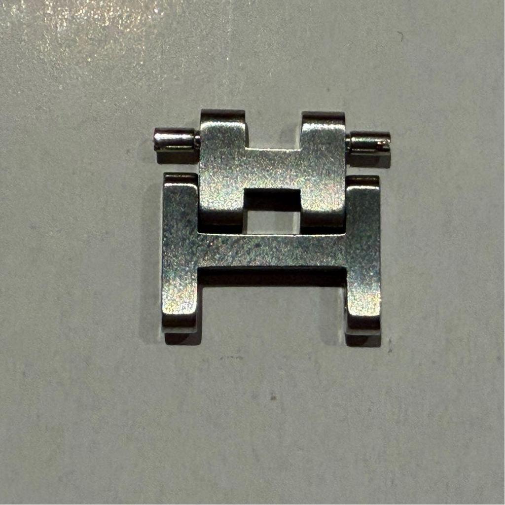 Used Hermes Clipper Piece, Glossy Surface, Old Style Screw, 1 Piece