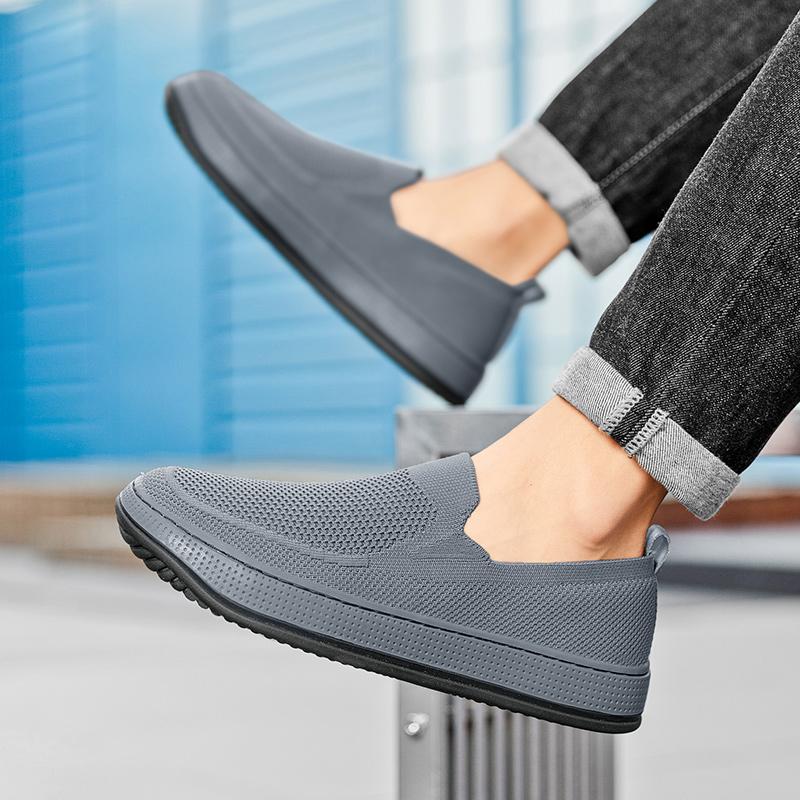 Fashion Men Mesh Breathable Casual Shoes Lightweight Outdoor Sports Shoes Summer Slip on Shoes Men Soft Comfortable Leisure Walk Dress