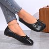 Scarpe Basse da Donna in Morbida Pelle con Punta Divisa e Fiocco - Collezione 2026: Versatile, Bocca Stretta, Design Slip-On