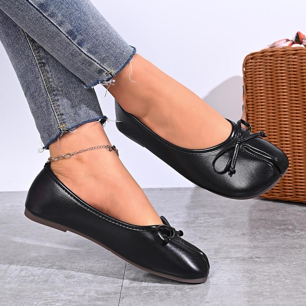 Scarpe Basse da Donna in Morbida Pelle con Punta Divisa e Fiocco - Collezione 2026: Versatile, Bocca Stretta, Design Slip-On