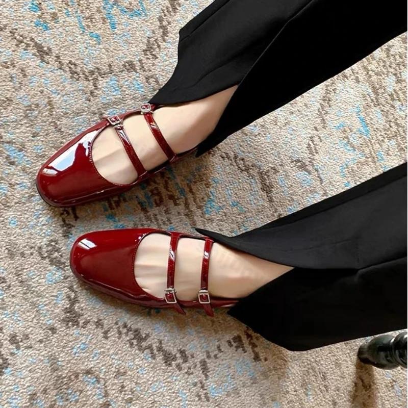 Fashion Women Flats Silver Mary Jane Sandals Female Summer New Leather Mary Jane Strap Fashion Square Toe Shallow Elegant Flats Pumps