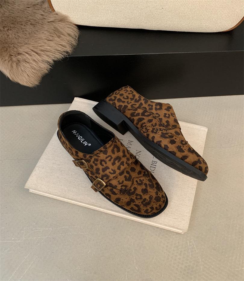 Inner Height-increasing Women's Shoes Retro Brown Loafers Women's 2025 New Autumn and Winter British Style Small Leather Shoes One-pedal Single Shoes