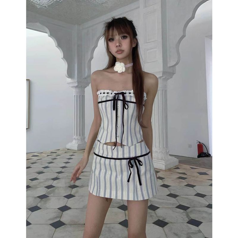 French Style Stripes Tube Top Suit Skirt Elegant Slim Looking Sexy Wind 2023 Summer New Design Sense Two-piece Set