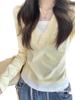 Women's Slim-Fit Milk Yellow Long-Sleeve T-Shirt: Fake Two-Piece, Straight Shoulder, Short Design, Early Autumn 2025 Collection