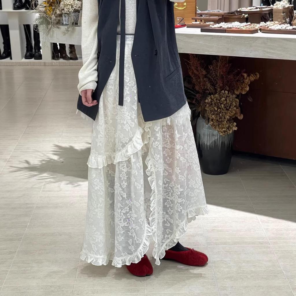 AS Designer 2026 Spring Irregular Dark Jacquard Ruffle Lace Skirt