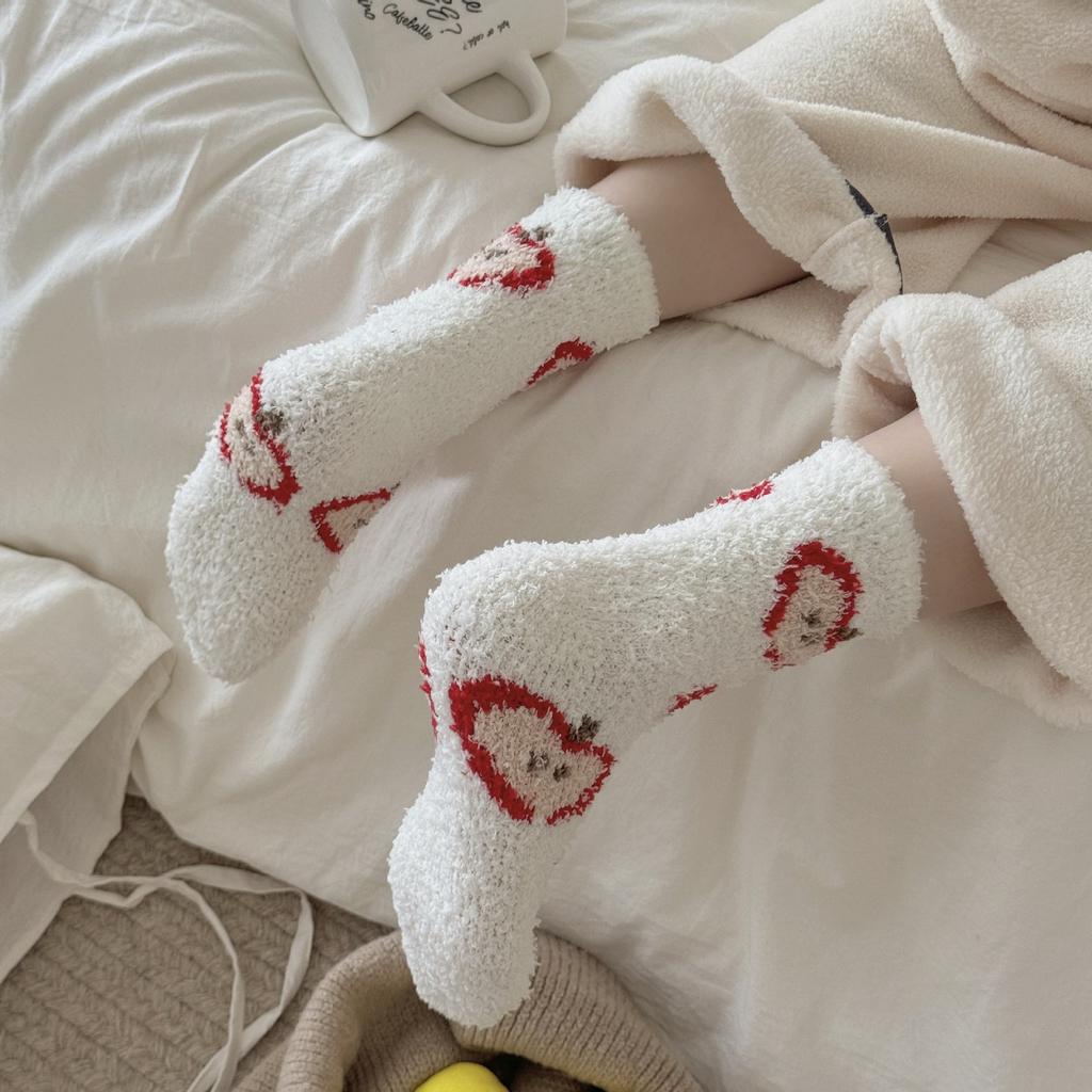 Cute Coral Fleece Socks Plush Cotton Socks Thickened Home Sleep Warm Fluffy Floor Socks Winter