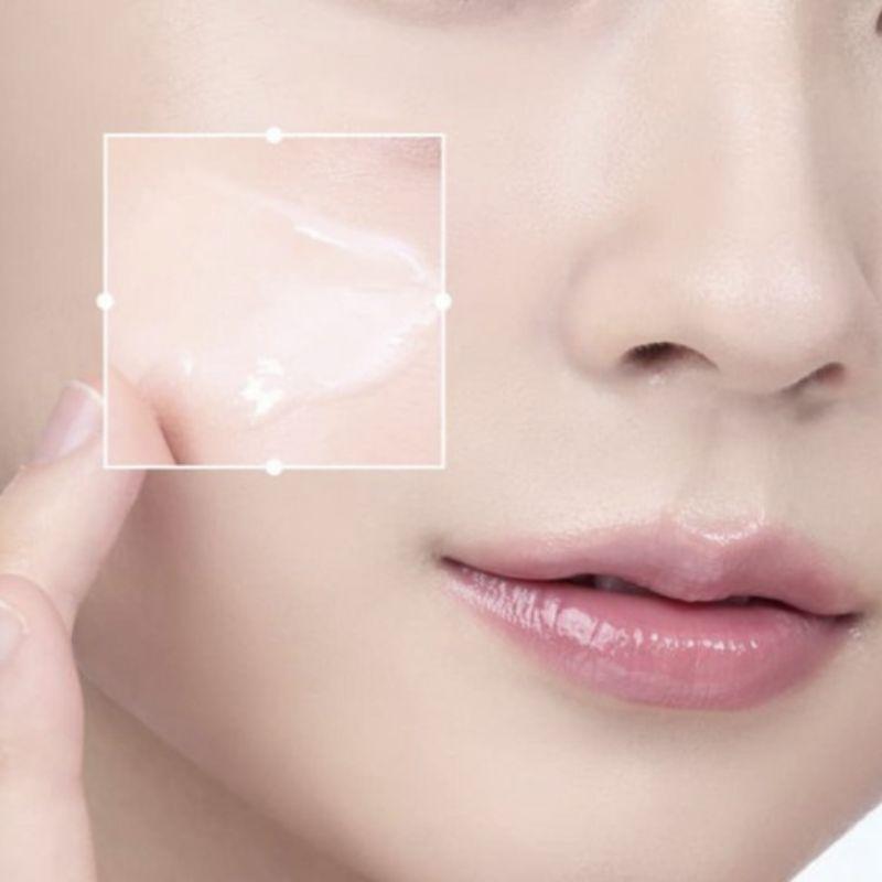 MEDIHEAL Madecassoside Derma Ampoule 50ml – Lightweight Hydrating Facial Ampoule