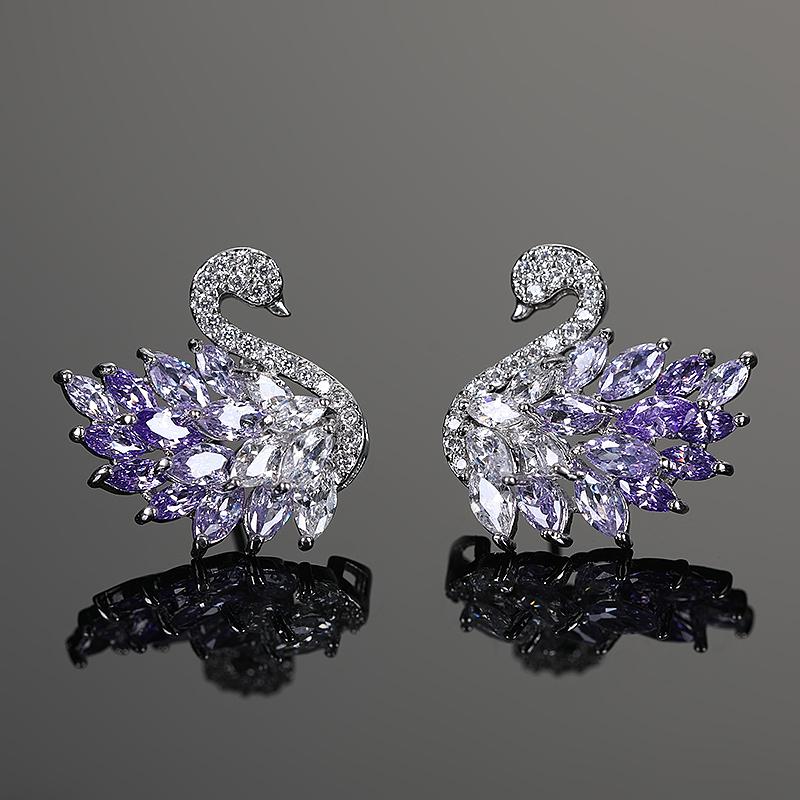 Boucles d'oreilles Cygne Colorées Style Déesse Luxe Léger, Boucles d'oreilles Zirconium Micro-serties, Boucles d'oreilles Longues Mode et Polyvalentes