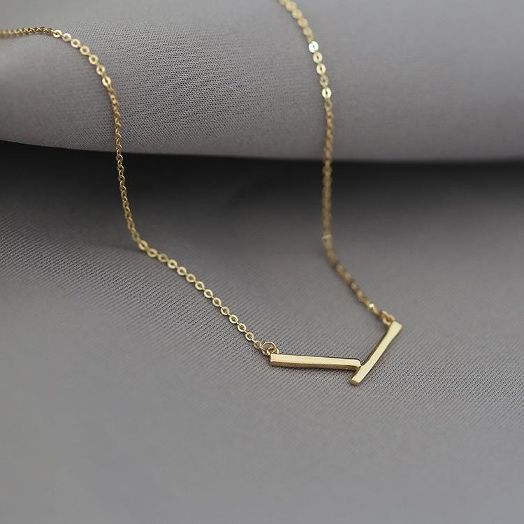 V-shaped Pendant Clavicle Chain Frigid Style Necklace Temperament New V-shaped Pendant Clavicle Chain Frigid Style Necklace Frigid Style New Style