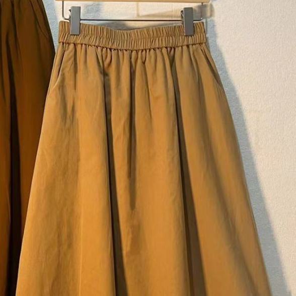 

Женская осенняя юбка миди с панелями и кружевной отделкой в авангардном дизайне - Нишевая плиссированная юбка-зонт свободного кроя с высокой талией и милым клешем one size хаки