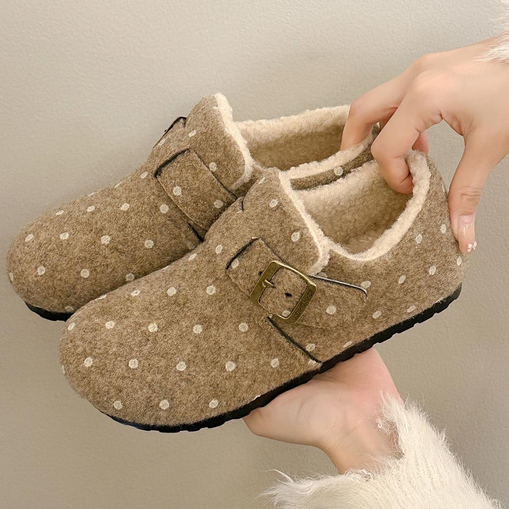 Women's Fleece Loafers With Fuax Fur Lined Non-Slip Cozy Moccasin Winter Warm Walking Shoes Outdoor Indoor Casual Comfort Fuzzy House Shoes for Women