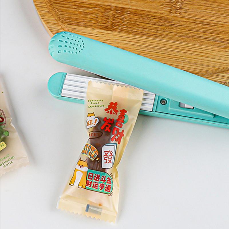 2024 Chinese New Year Snowflake Crisp Biscuit Cookie Candy Manual Baking Packing Sanding Machine Sealing Bags