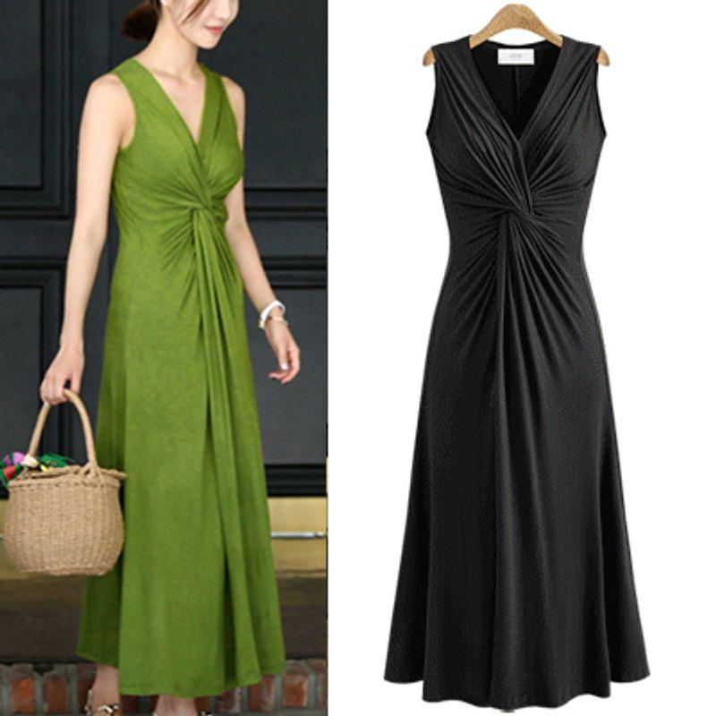 K-style Chubby Girl Slim Waist Nipped Swing Sleeveless Dress