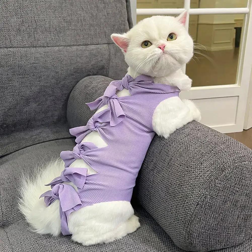 

Костюм для відновлення кота Дихаючий костюм для відновлення після операції у кота Комбінезони Кастрація кішечки Абдомінальна рана Одяг для відновлення Вбрання M фіолетовий