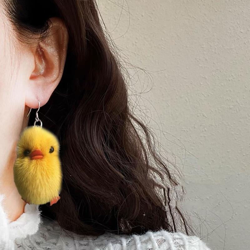 Lovely Dangle Earrings Sweet Cute Yellow Duck Pendant Drop Earrings Statement Jewelry Fashion Small Hoop Earrings