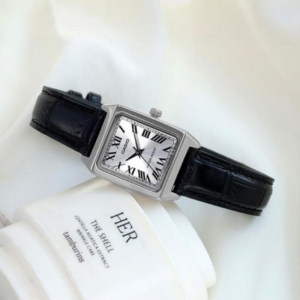 Casio LTP-V007L-7B1 Women's Leather Watch