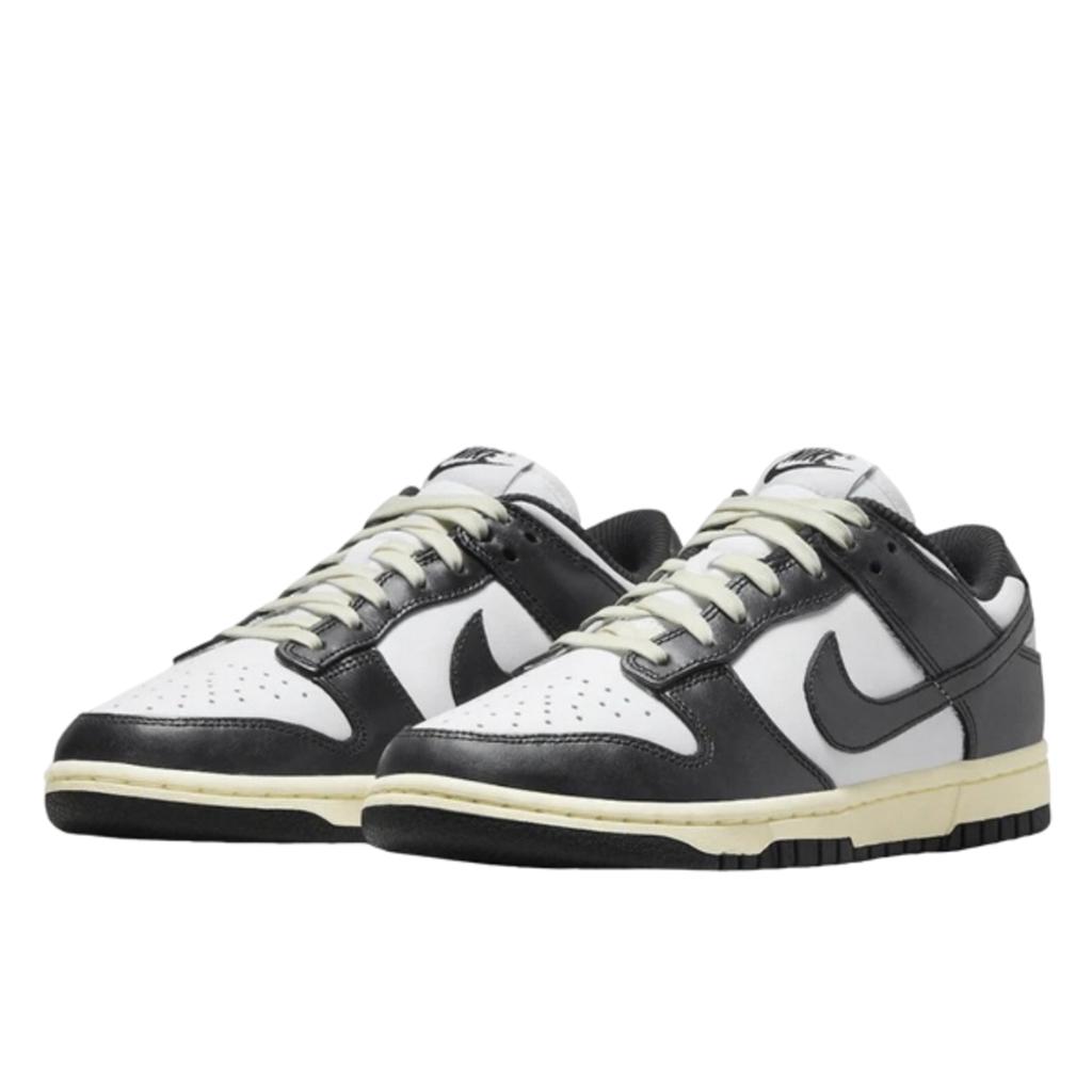 Nike Dunk Low Vintage Panda