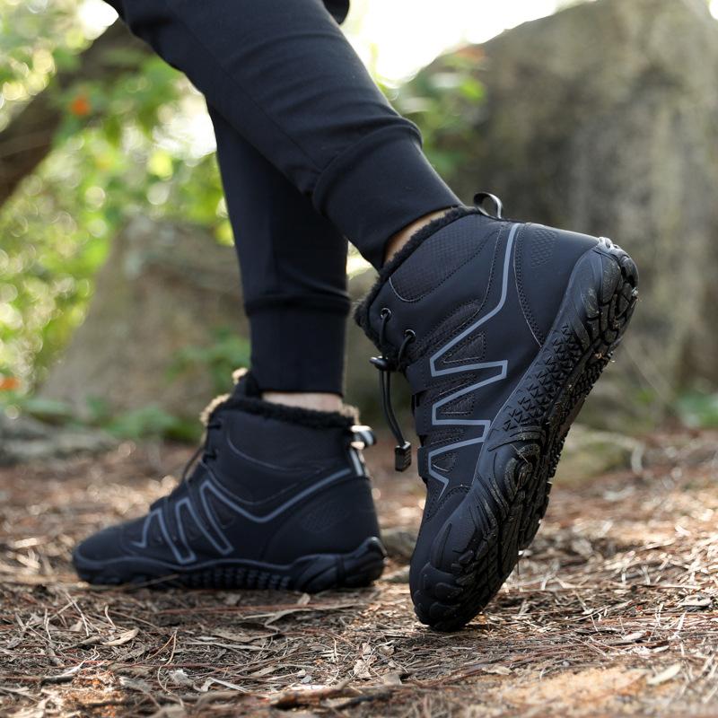 New High-top Warm Velvet Thickened Men's Cotton Shoes Waterproof and Non-slip Outdoor Comfortable Boots