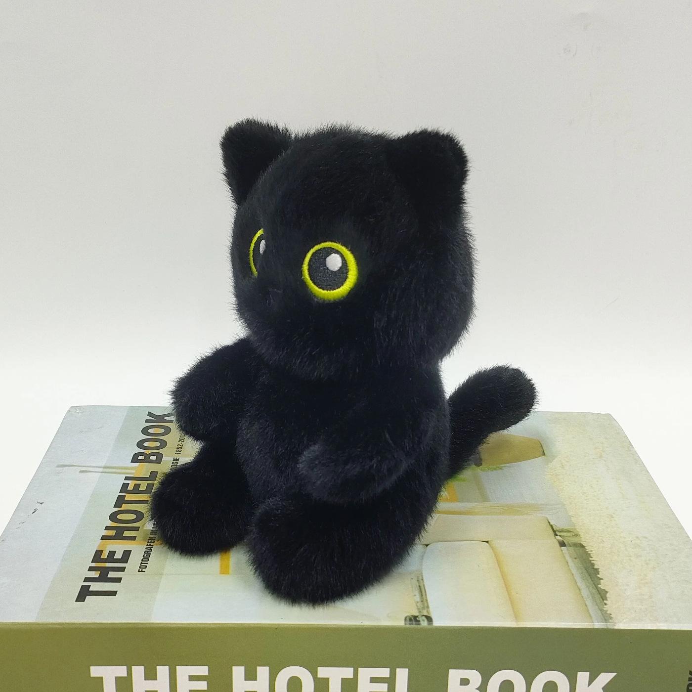 

Unzip Beanbag Plush Toy Set: Elephant, Panda, and Raccoon Desk Companions for Kids