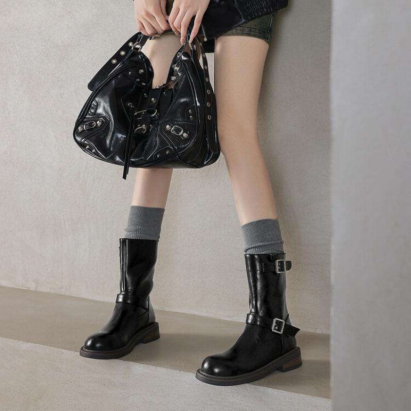 

Осенне-зимние женские полусапоги на толстой подошве, нескользящие, больших размеров, на среднем каблуке, с круглым носком, на задней молнии, на квадратном каблуке, новые рыцарские сапоги 39 чёрный