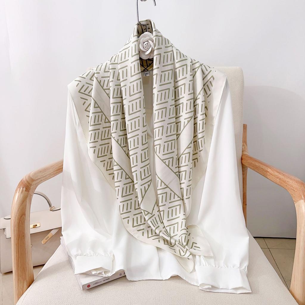 90CM Cztery pory roku kwadratowy duży kwadratowy szalik luksusowa dekoracyjna koszula profesjonalna chusta na głowę opaska do włosów chusta na głowę z filtrem przeciwsłonecznym