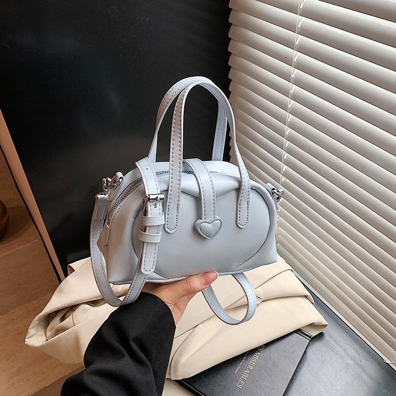 Nischentasche Damen 2025 neue Sommer beliebte vielseitige Umhängetasche Mode Handtasche Kissen-Tasche