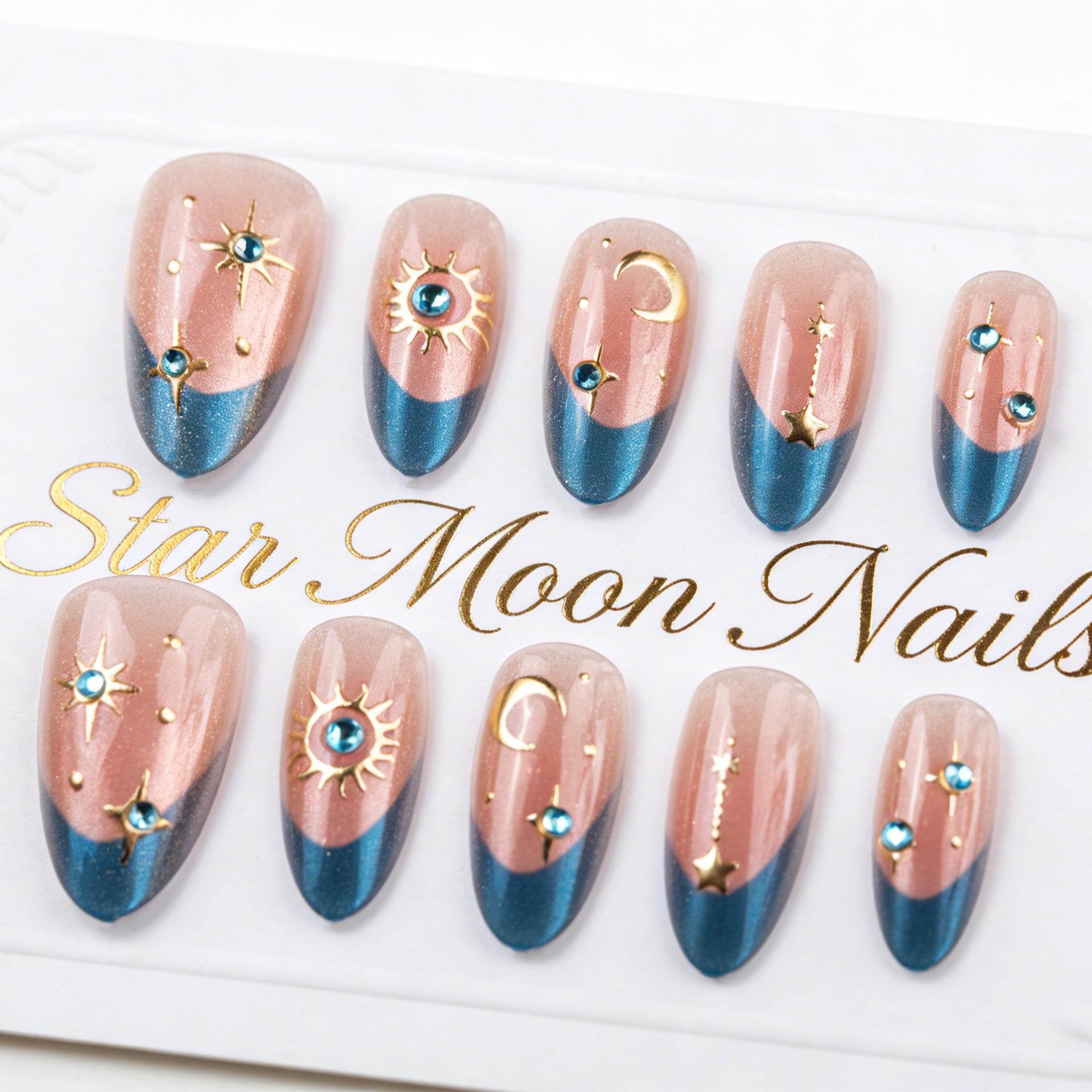 30-Piece Luxury Cat Eye Sapphire Gilded Moon False Nails Set Packaged Nails (3 Sets, Full Diamond)