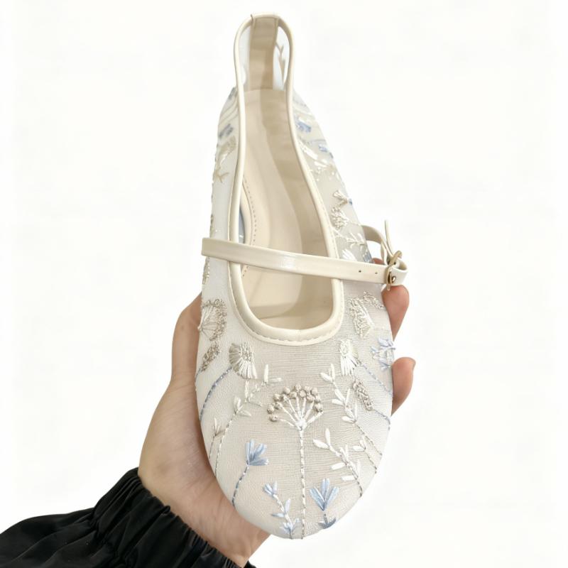 Elegant Embroidery Mesh Ballet Flats Women Fashion Round Toe Narrow Buckle Mary Jane Shoes Light Soft-soled Comfort Women Shoes