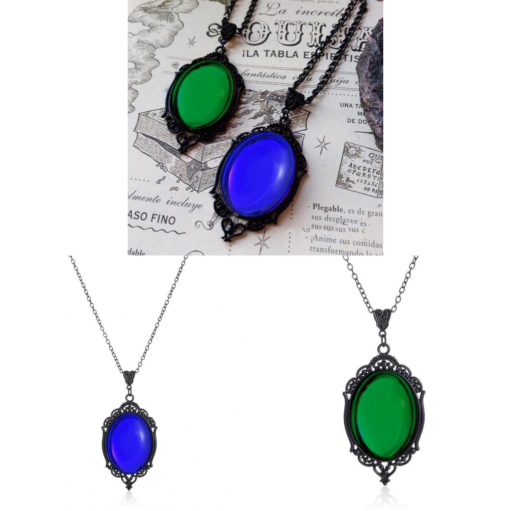 Vintage Star Dust Gothic Necklace With Embossed Crystal Pendant For Women