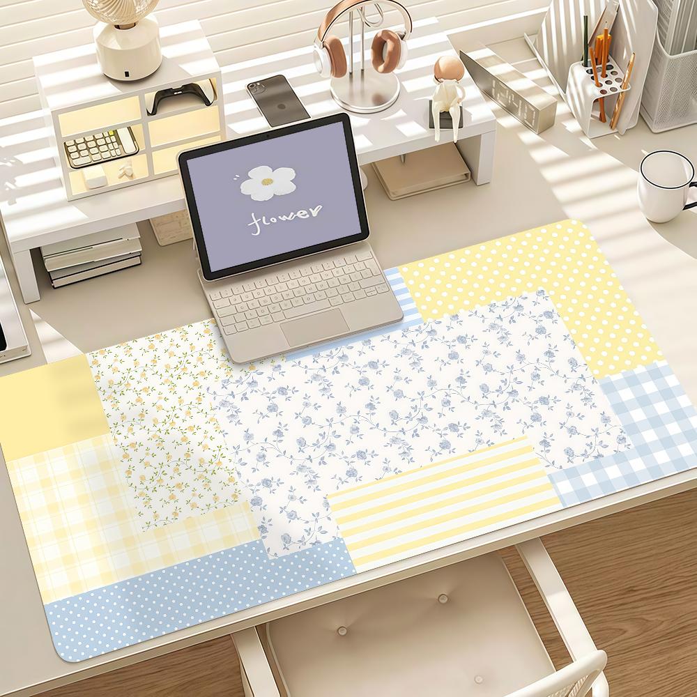Fruit Plaid Strawberry Pink Girl Mouse Pad Anti Slip Rubber Edge Locked Thickened Laptop Gaming Desk Mat