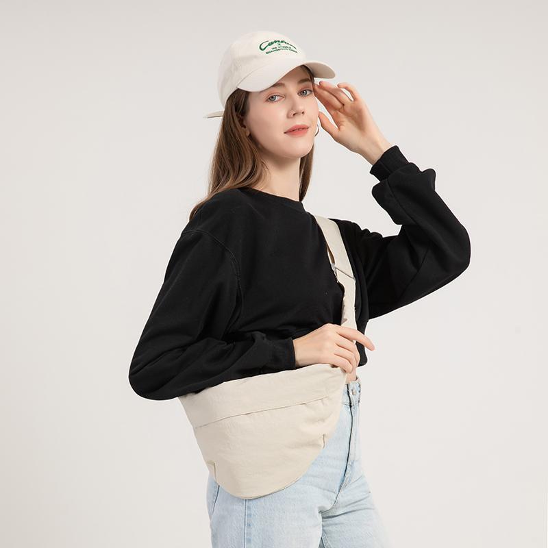 Göğüs Çantası Kadın Hafif Çapraz Askılı Çanta Çok Fonksiyonlu Omuz Çantası