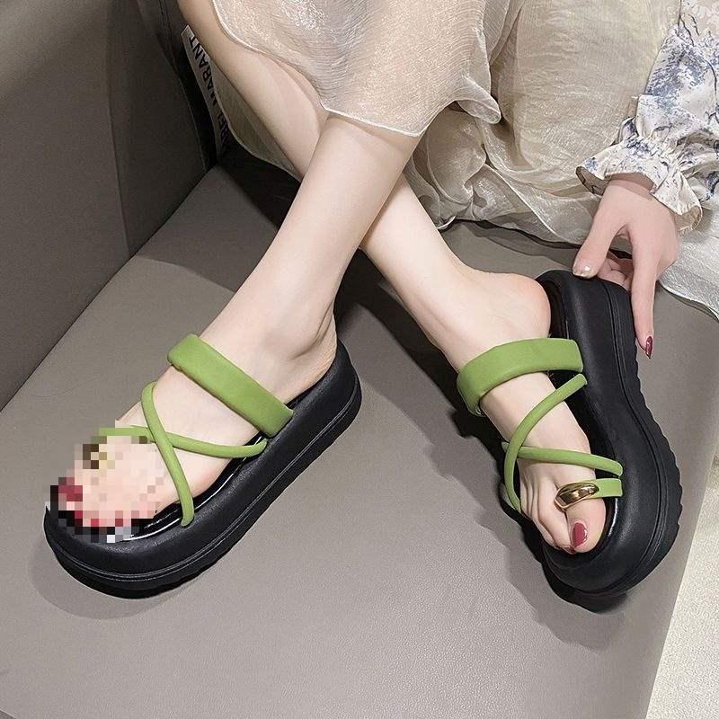 Women's Trendy Retro Metal Toe Ring Sandals - Summer 2025 Fashion for Outdoor Wear