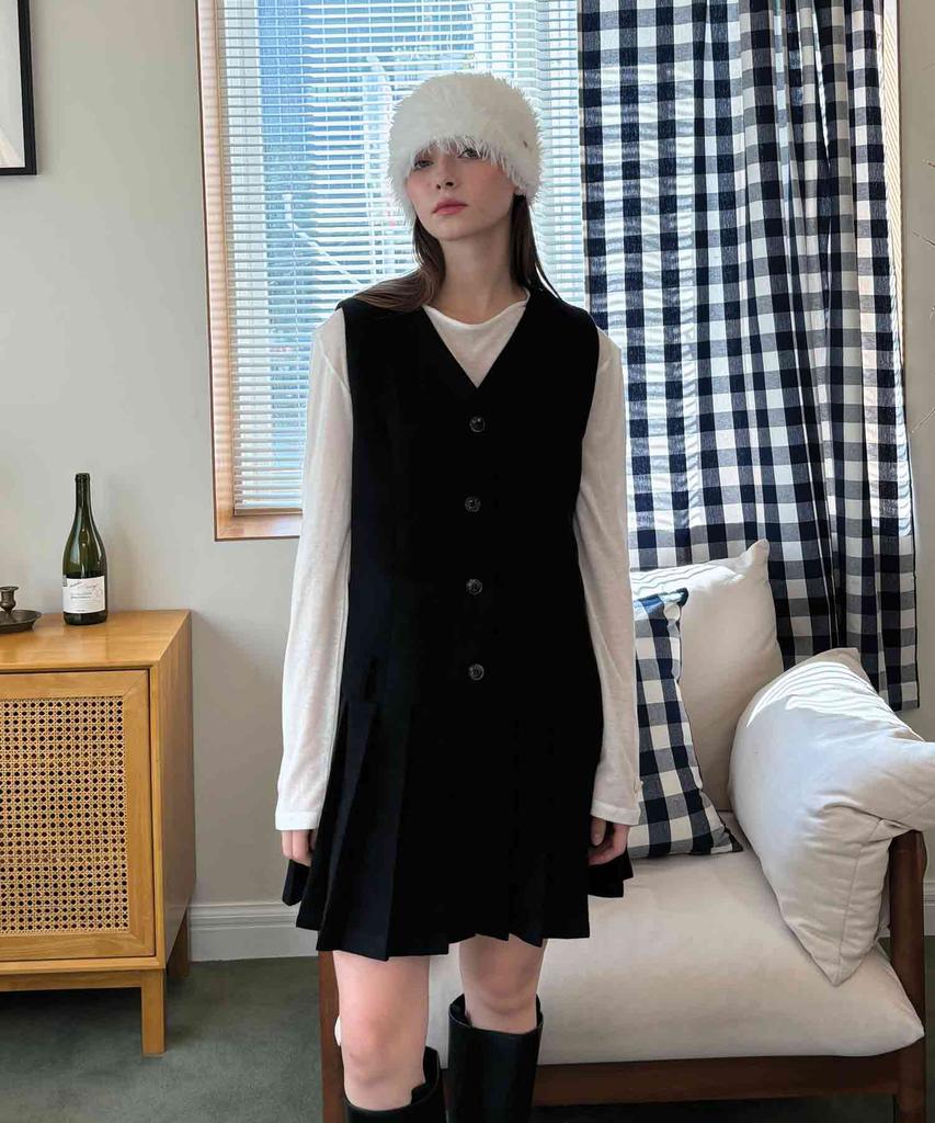 DELIDI Bliss V-Neck Wool Dress (Black)