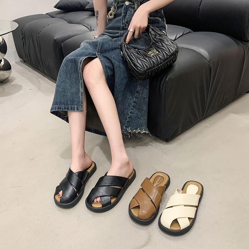 Women's Summer Slippers Luxury Artificial Leather House Shoes For Home Women 2024 Comfortable Barefoot Outdoor Low Heels Slipper
